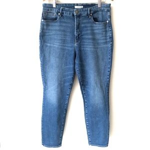 Good American Good Curve Jeans